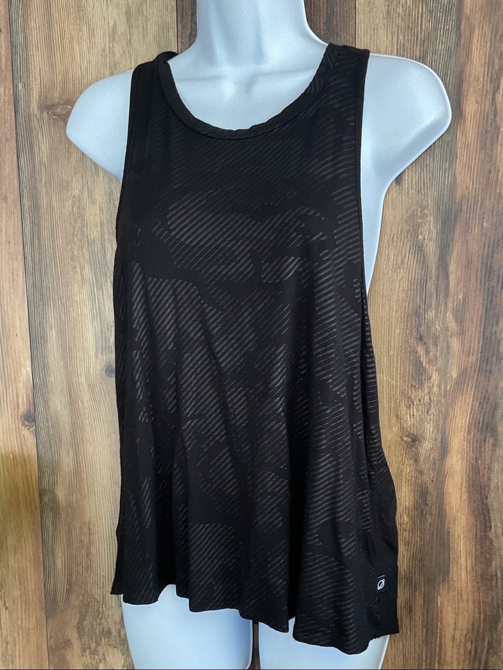 Terez Black Sheer Subtle Metallic Stripe Flow Racerback Tank S      822E